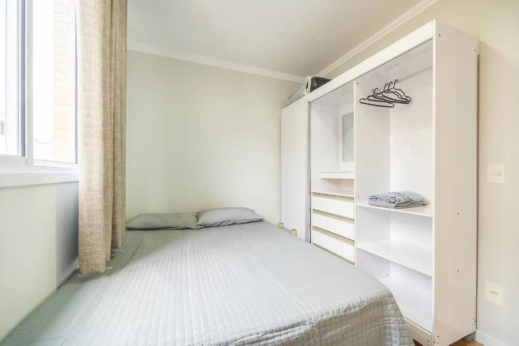 Quarto Privativo Para 1 Pessoa Em Home Club Balneário Camboriú Homestay szállás