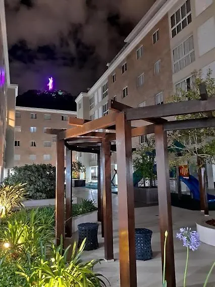 Quarto Privativo Para 1 Pessoa Em Home Club Balneário Camboriú